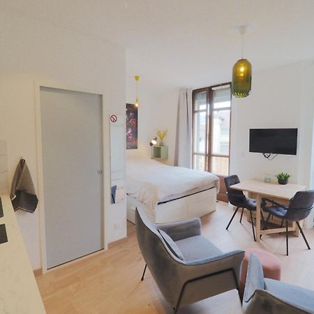 Studio Refait A Neuf En Hypercentre Avec Balcon Aix-les-Bains Kültér fotó